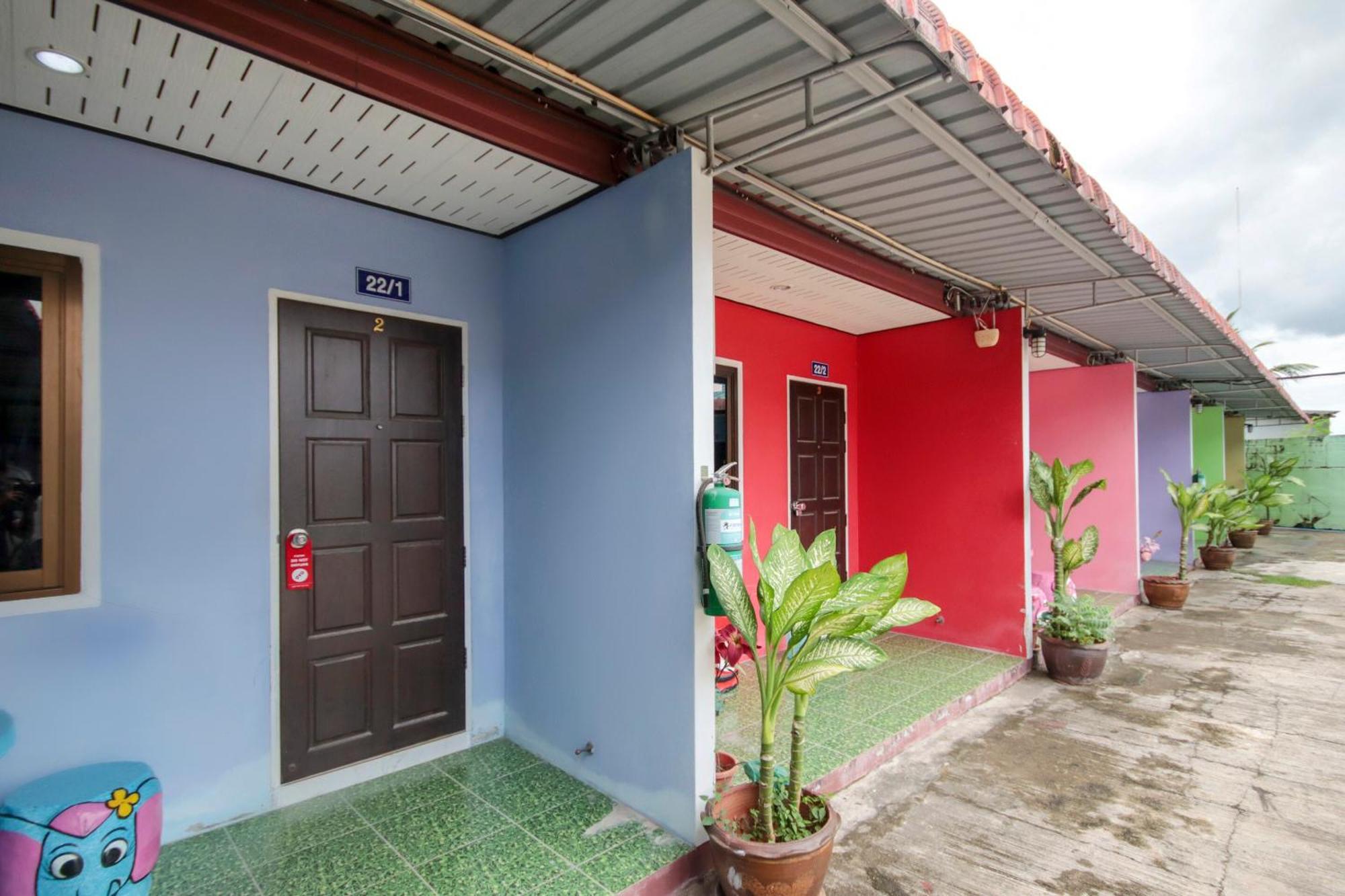Oyo 682 Fishering Home Krabi town Екстериор снимка